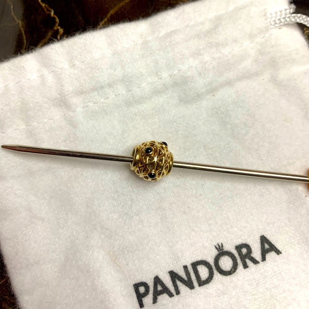 Pandora 14K Black onyx constellation